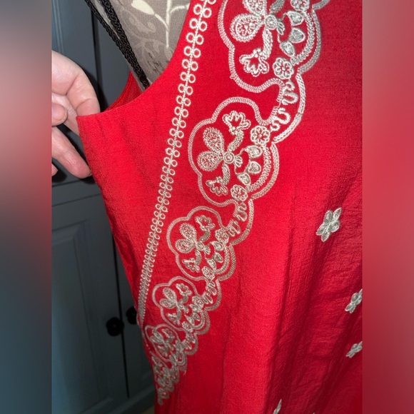 THML Embroidered Sleeveless dress Sz. M - Picture 4 of 8